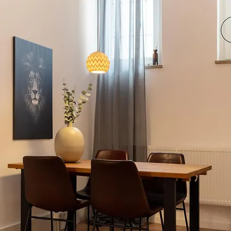 Appartement Souterrain-studio - Naehe Burg Und Hauptmarkt - Parken *