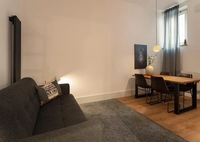 Souterrain-studio - Naehe Burg Und Hauptmarkt - Parken Appartement *
