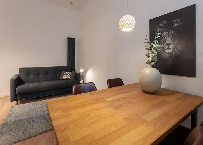 Souterrain-studio - Naehe Burg Und Hauptmarkt - Parken Appartement *