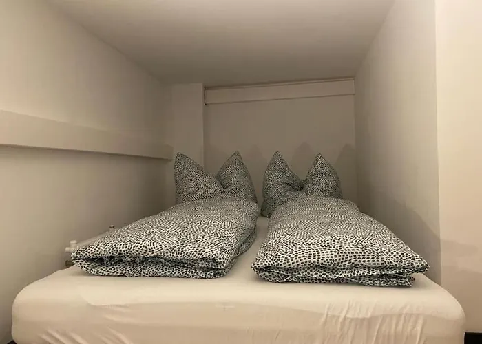 Souterrain-studio - Naehe Burg Und Hauptmarkt - Parken Appartement *