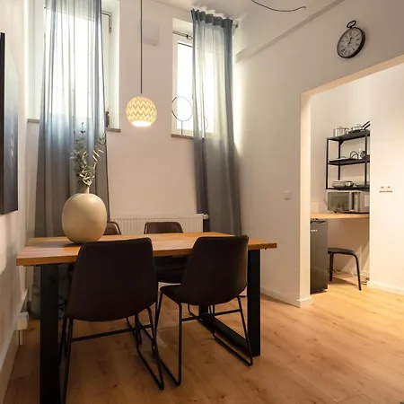 Souterrain-studio - Naehe Burg Und Hauptmarkt - Parken Appartamento *