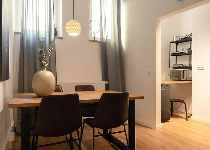 Souterrain-studio - Naehe Burg Und Hauptmarkt - Parken דירה *